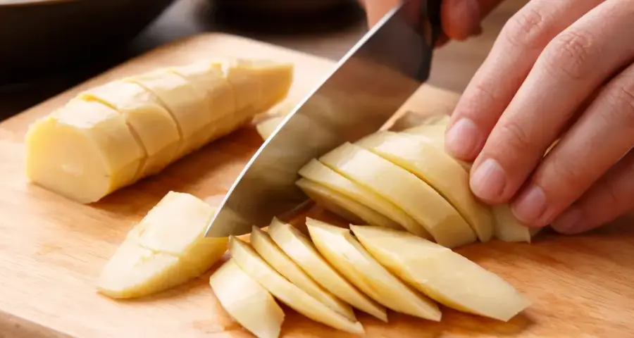 Why the diagonal cut for rebung stir-fries Makes a Difference